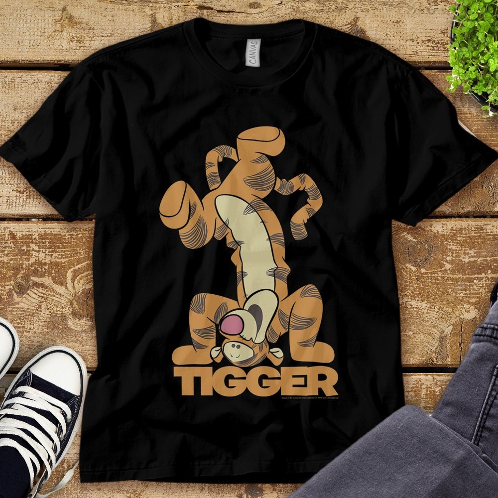 Disney Winnie The Pooh Tigger Upside Down Portrait T-Shirt Unisex Tee T-shirt